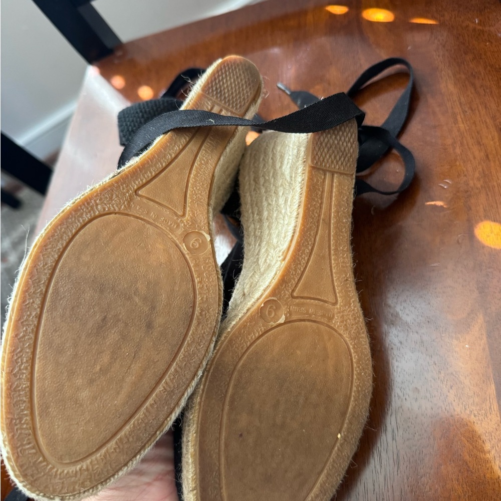 Black ankle tie espadrille wedges - Picture 3 of 4